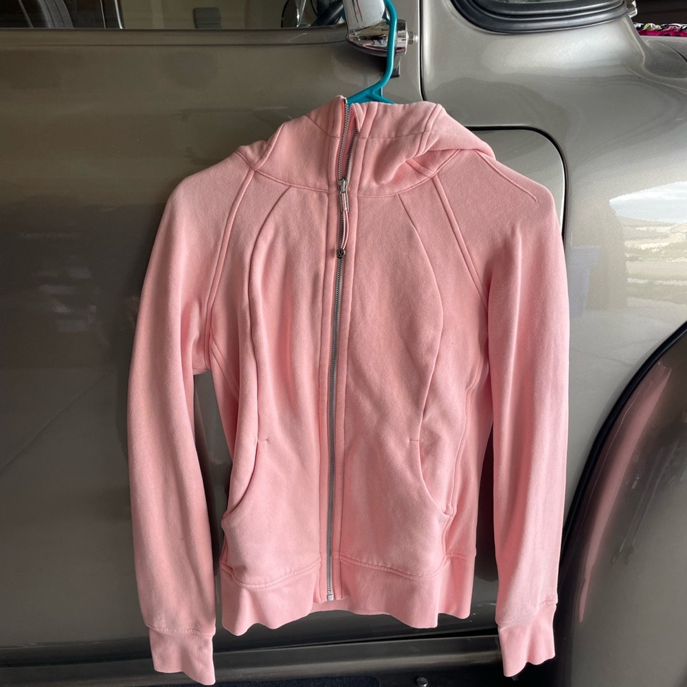 Gently worn lululemon scuba hoodie pinkish/ melon color size 6